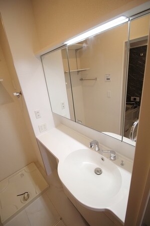 Niji-cort~ニジコート~の物件内観写真